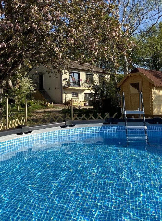 Cottage-Gite & Jacuzzi - Chez Flo & Marc 츄지수르세스 외부 사진
